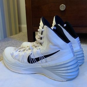 2013 Nike Hyperdunk Off White/White Basketball